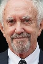 Photo of Jonathan Pryce