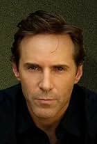 Photo of Alessandro Nivola